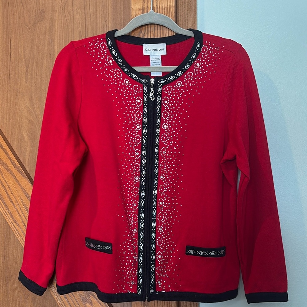 NWOT never worn cardigan size Large petite.